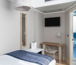 Single room  Vincci Puertochico Santander